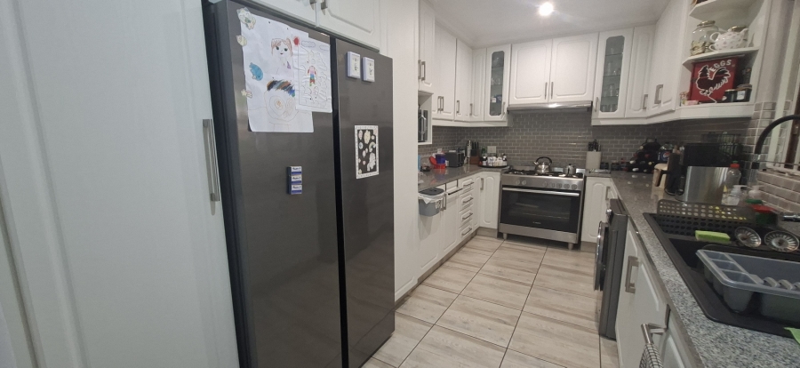 3 Bedroom Property for Sale in New Germany KwaZulu-Natal
