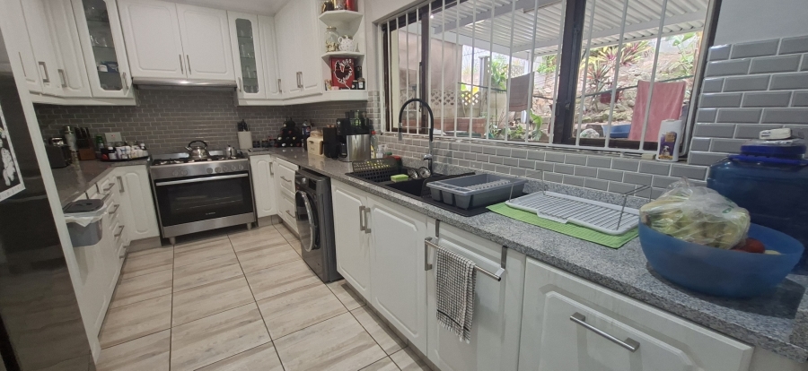 3 Bedroom Property for Sale in New Germany KwaZulu-Natal