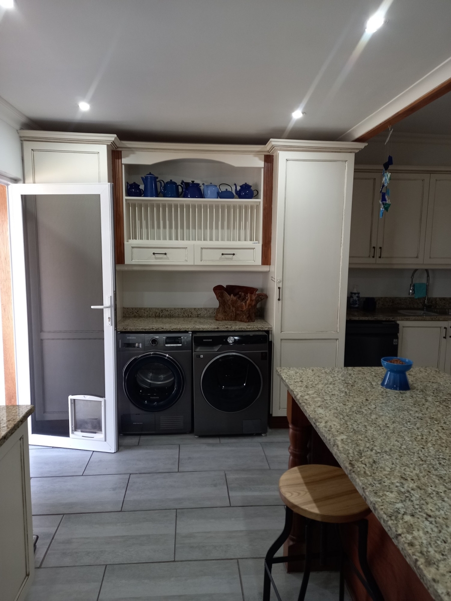 4 Bedroom Property for Sale in Blythedale KwaZulu-Natal