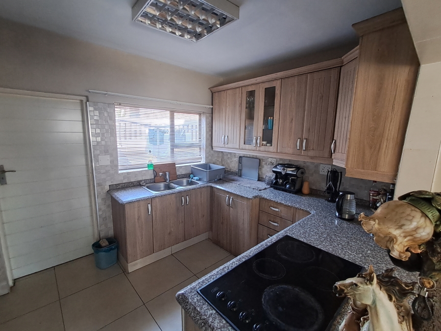 3 Bedroom Property for Sale in Huttenheights KwaZulu-Natal