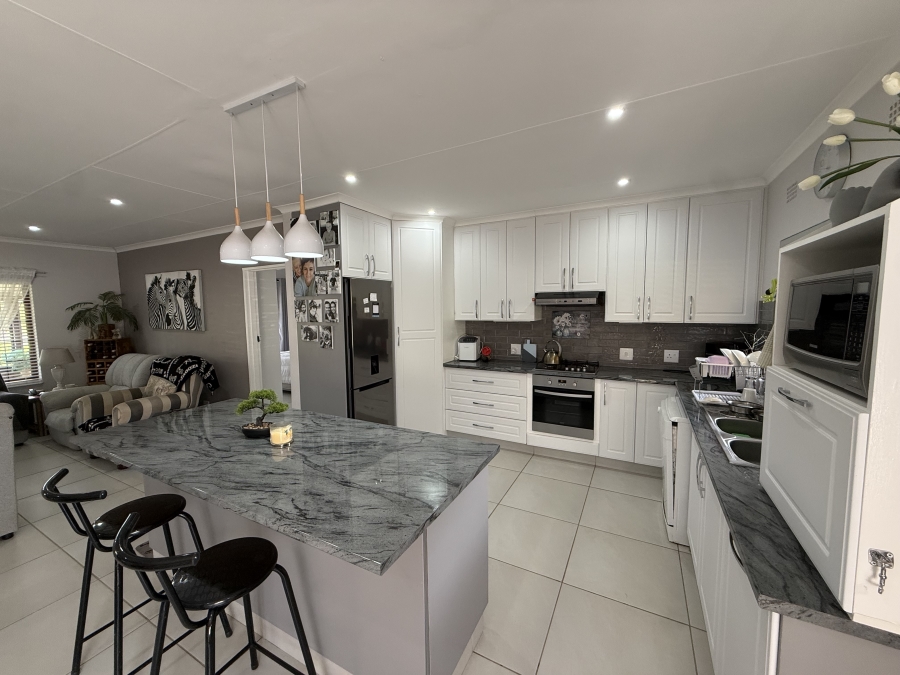 2 Bedroom Property for Sale in Amber Valley KwaZulu-Natal