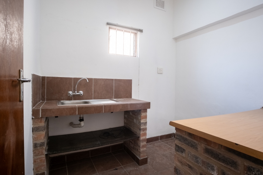 To Let Commercial Property for Rent in Glenwood KwaZulu-Natal
