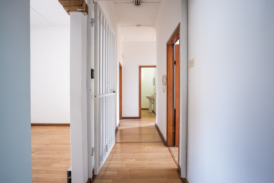 To Let Commercial Property for Rent in Glenwood KwaZulu-Natal