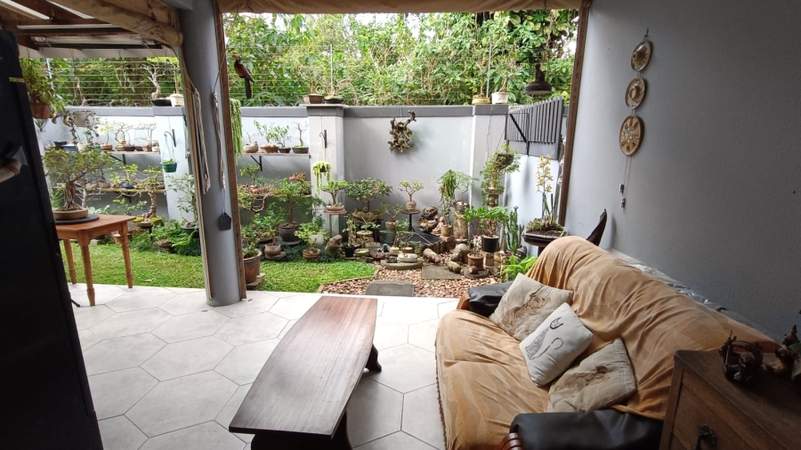 2 Bedroom Property for Sale in Sheffield Beach KwaZulu-Natal