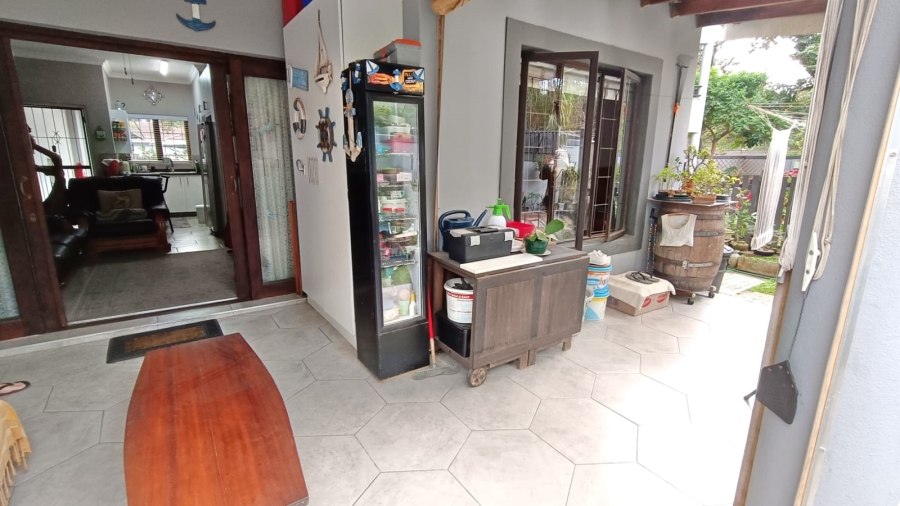 2 Bedroom Property for Sale in Sheffield Beach KwaZulu-Natal