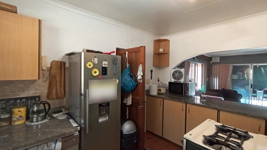 3 Bedroom Property for Sale in Amanzimtoti KwaZulu-Natal