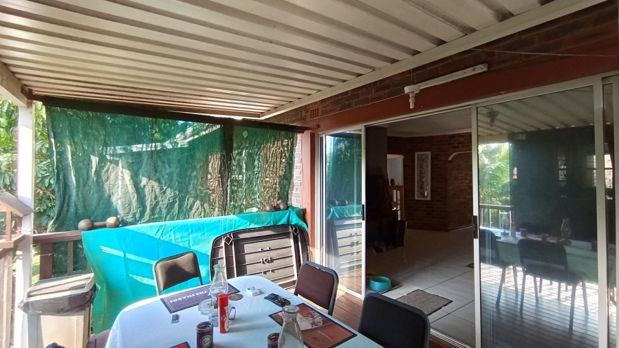 3 Bedroom Property for Sale in Amanzimtoti KwaZulu-Natal