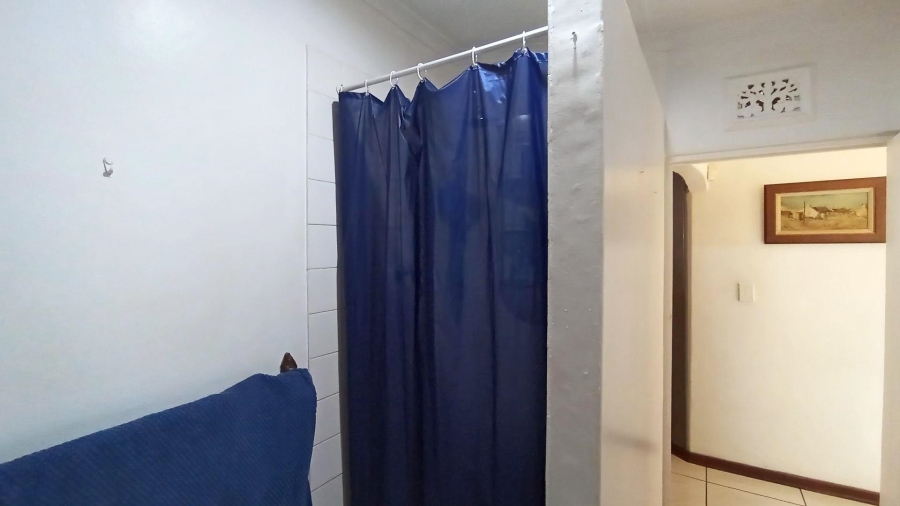 3 Bedroom Property for Sale in Amanzimtoti KwaZulu-Natal