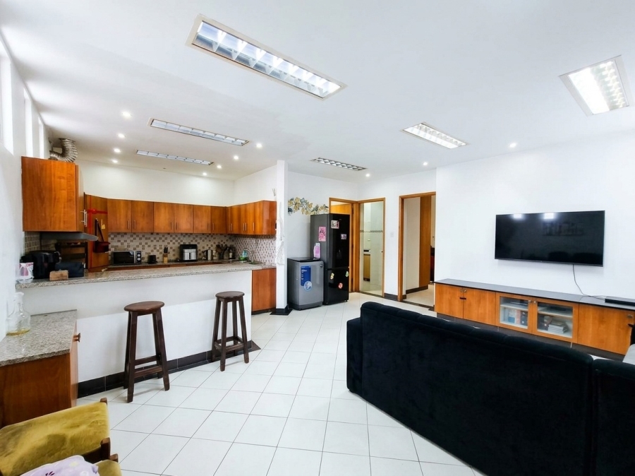 To Let 2 Bedroom Property for Rent in Glenmore KwaZulu-Natal