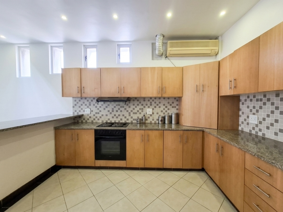 To Let 2 Bedroom Property for Rent in Glenmore KwaZulu-Natal