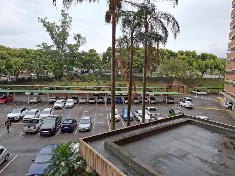 To Let 2 Bedroom Property for Rent in Pinetown KwaZulu-Natal