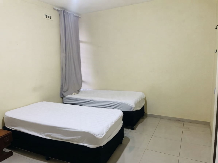 To Let 2 Bedroom Property for Rent in Fields Hill KwaZulu-Natal