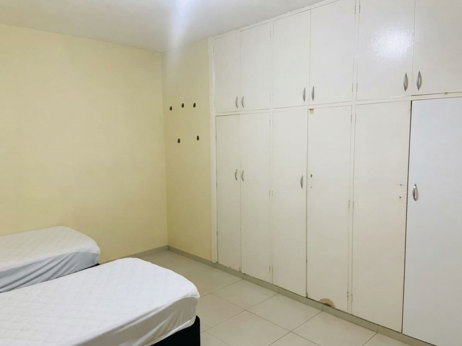 To Let 2 Bedroom Property for Rent in Fields Hill KwaZulu-Natal
