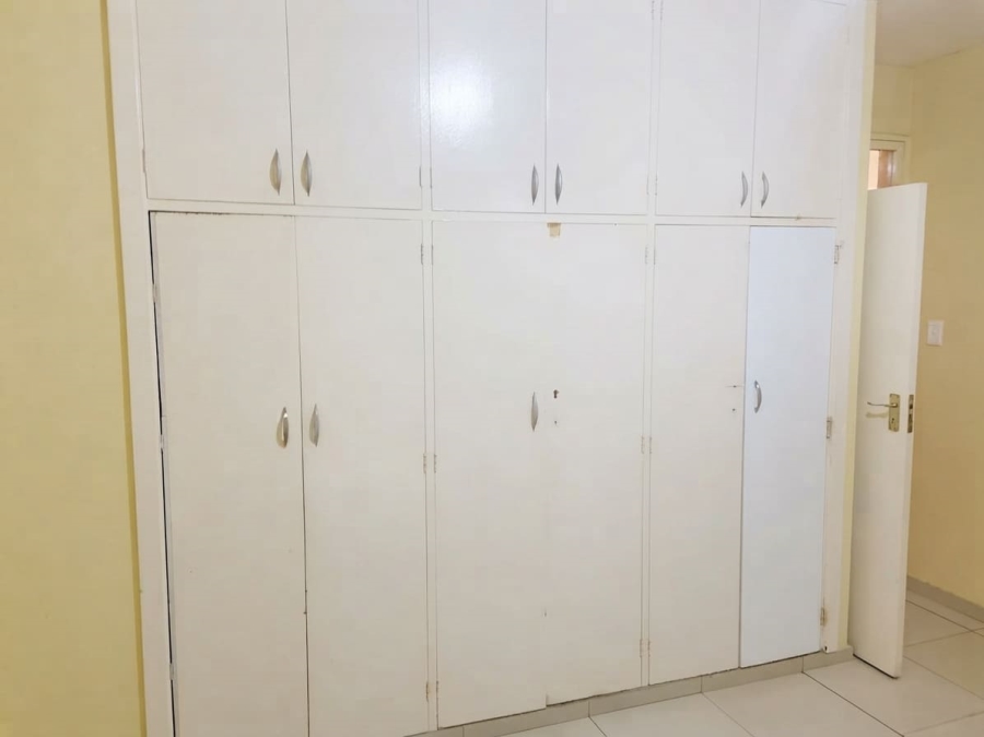 To Let 2 Bedroom Property for Rent in Fields Hill KwaZulu-Natal