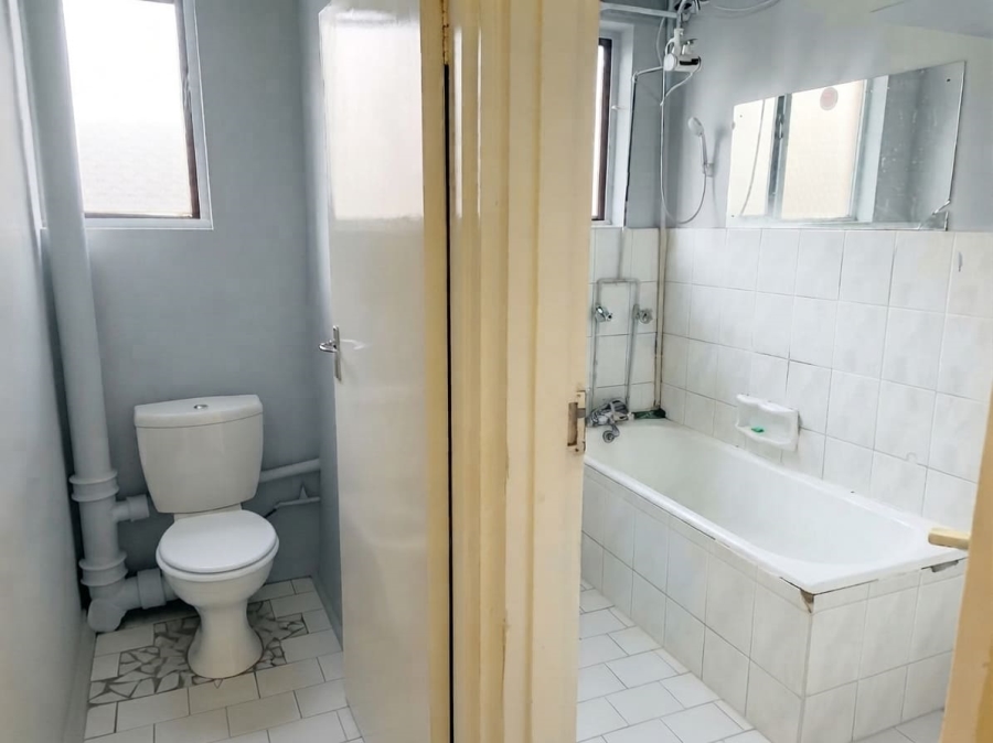 To Let 2 Bedroom Property for Rent in Fields Hill KwaZulu-Natal