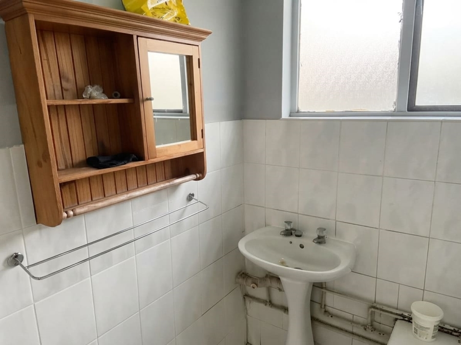 To Let 2 Bedroom Property for Rent in Fields Hill KwaZulu-Natal