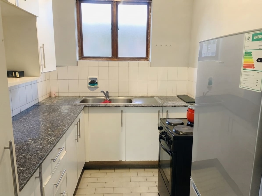 To Let 2 Bedroom Property for Rent in Fields Hill KwaZulu-Natal
