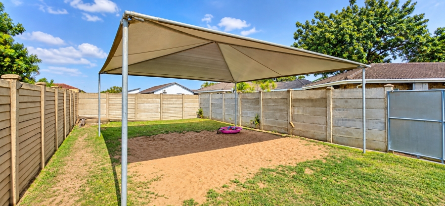 3 Bedroom Property for Sale in Birdswood KwaZulu-Natal