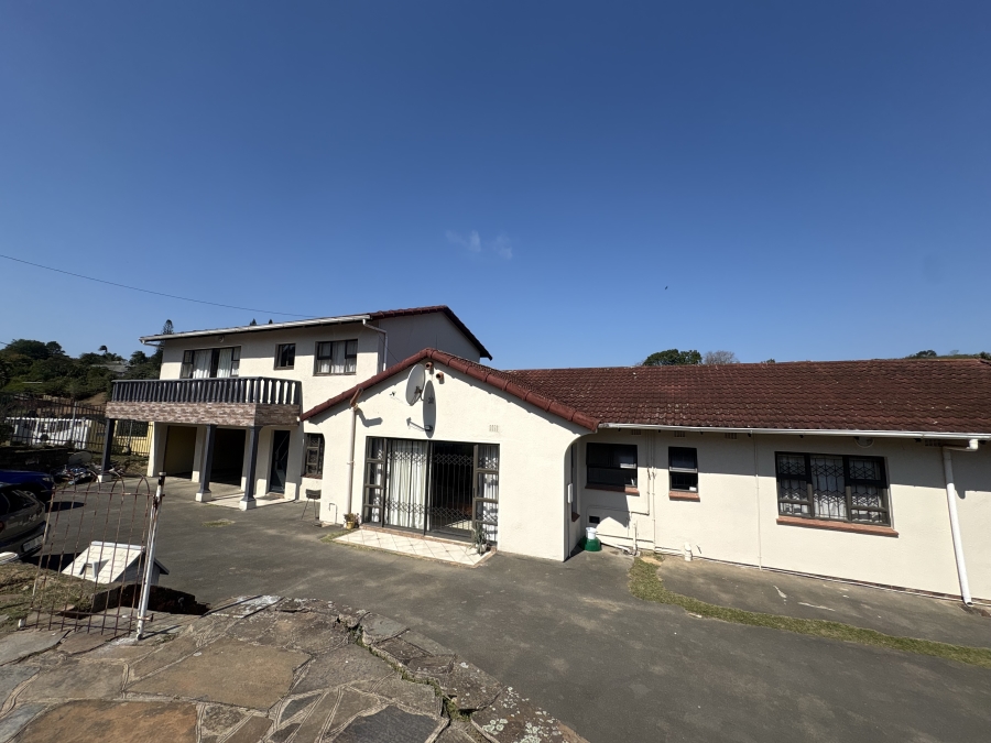 5 Bedroom Property for Sale in Doon Heights KwaZulu-Natal