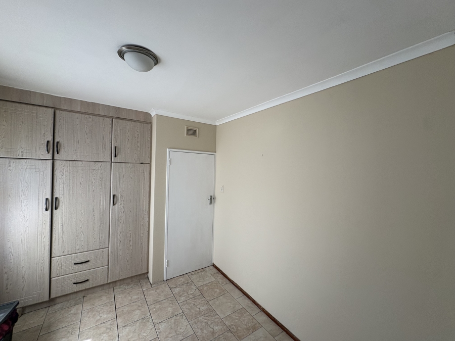 5 Bedroom Property for Sale in Doon Heights KwaZulu-Natal