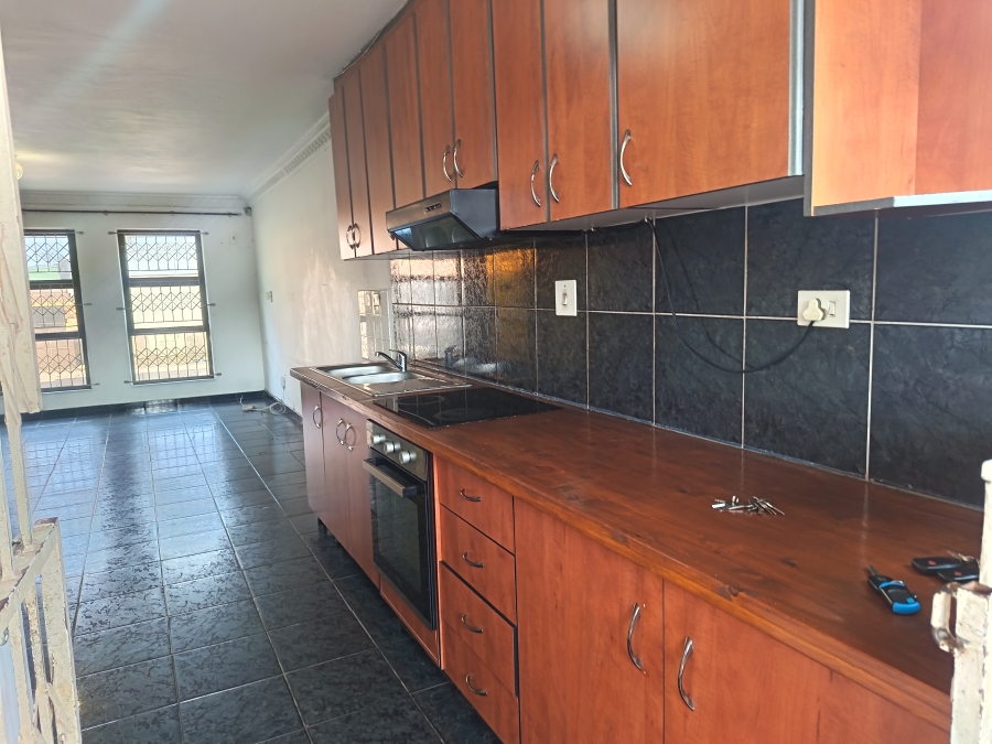 To Let 3 Bedroom Property for Rent in Westridge KwaZulu-Natal