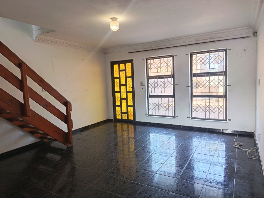 To Let 3 Bedroom Property for Rent in Westridge KwaZulu-Natal