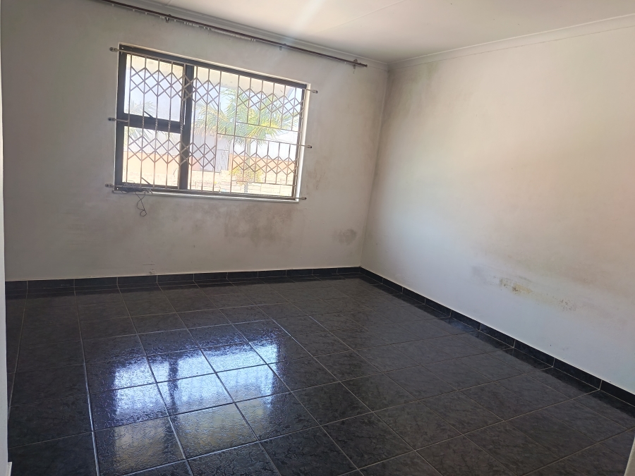 To Let 3 Bedroom Property for Rent in Westridge KwaZulu-Natal