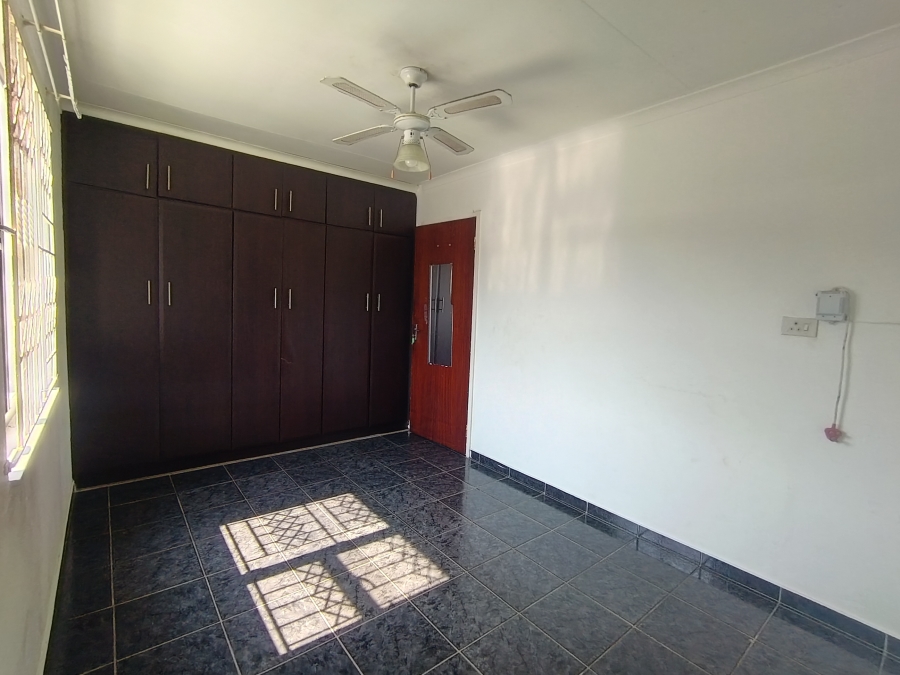 To Let 3 Bedroom Property for Rent in Westridge KwaZulu-Natal