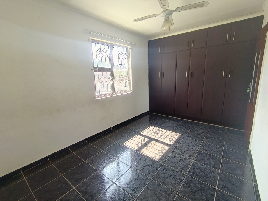 To Let 3 Bedroom Property for Rent in Westridge KwaZulu-Natal