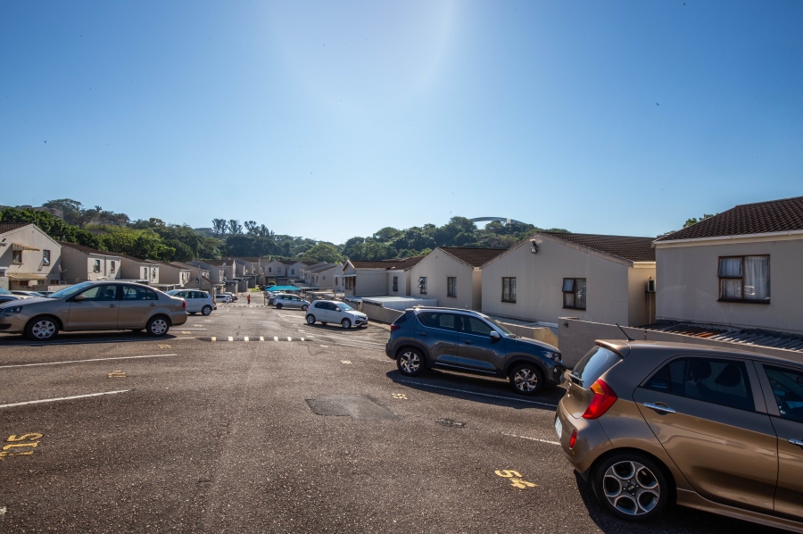 To Let 3 Bedroom Property for Rent in Westridge KwaZulu-Natal