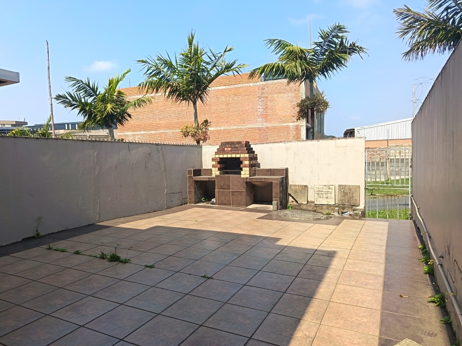 To Let 3 Bedroom Property for Rent in Westridge KwaZulu-Natal