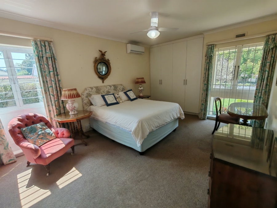 5 Bedroom Property for Sale in Greendale KwaZulu-Natal