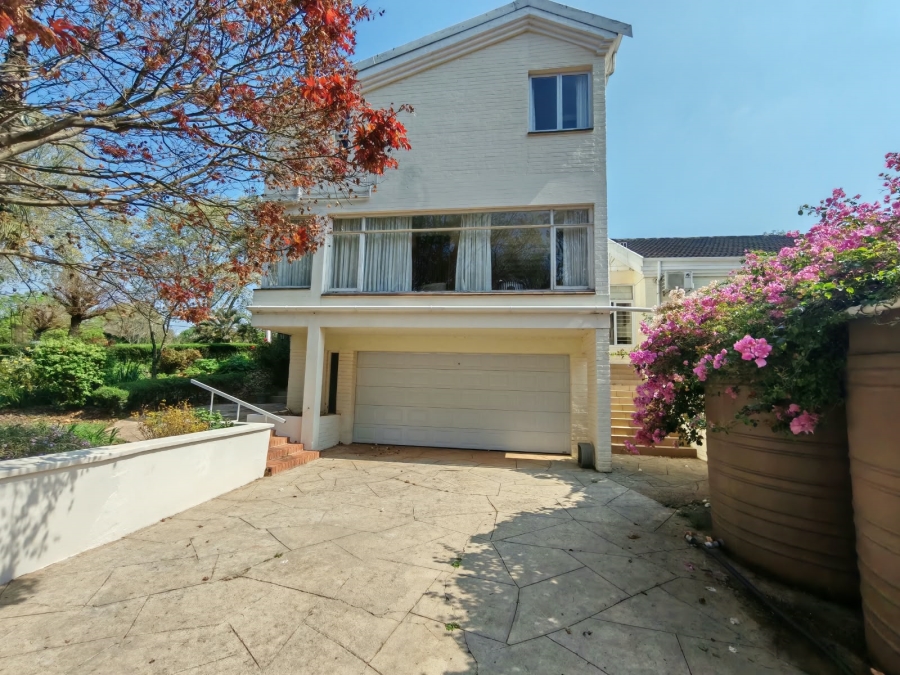 5 Bedroom Property for Sale in Greendale KwaZulu-Natal