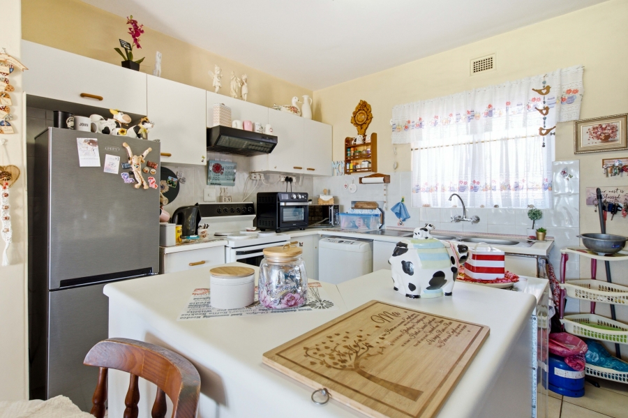 2 Bedroom Property for Sale in Freeland Park KwaZulu-Natal