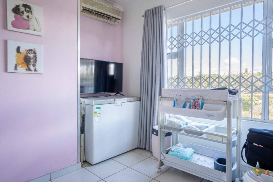 To Let 3 Bedroom Property for Rent in Amanzimtoti KwaZulu-Natal