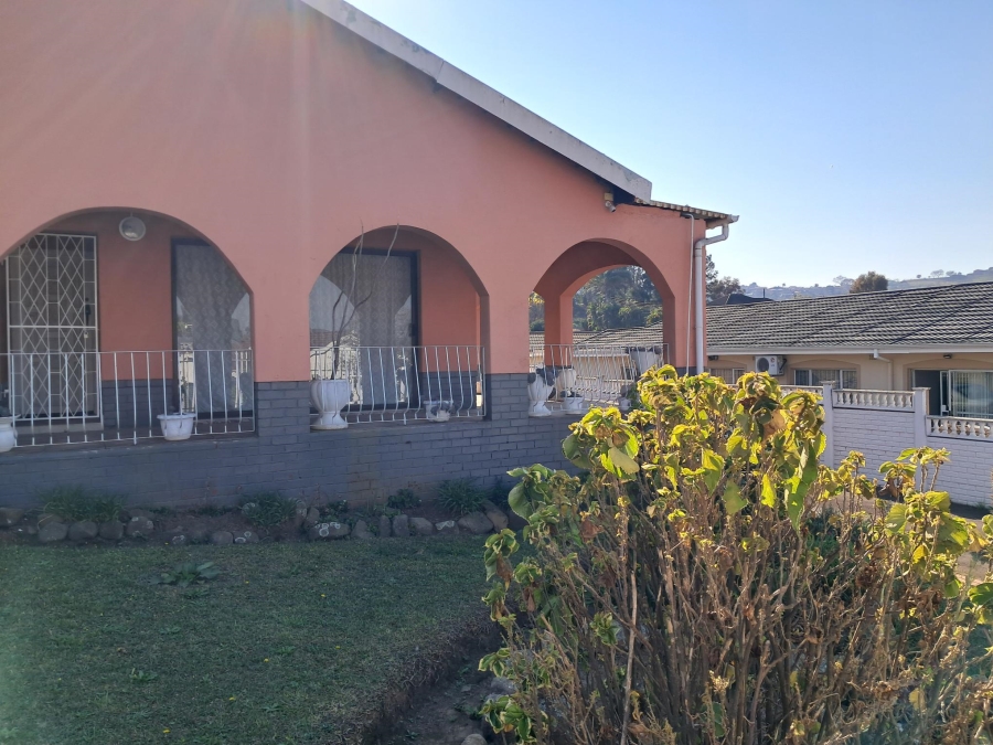 4 Bedroom Property for Sale in Newholme KwaZulu-Natal