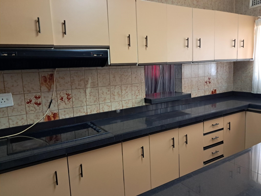 4 Bedroom Property for Sale in Newholme KwaZulu-Natal