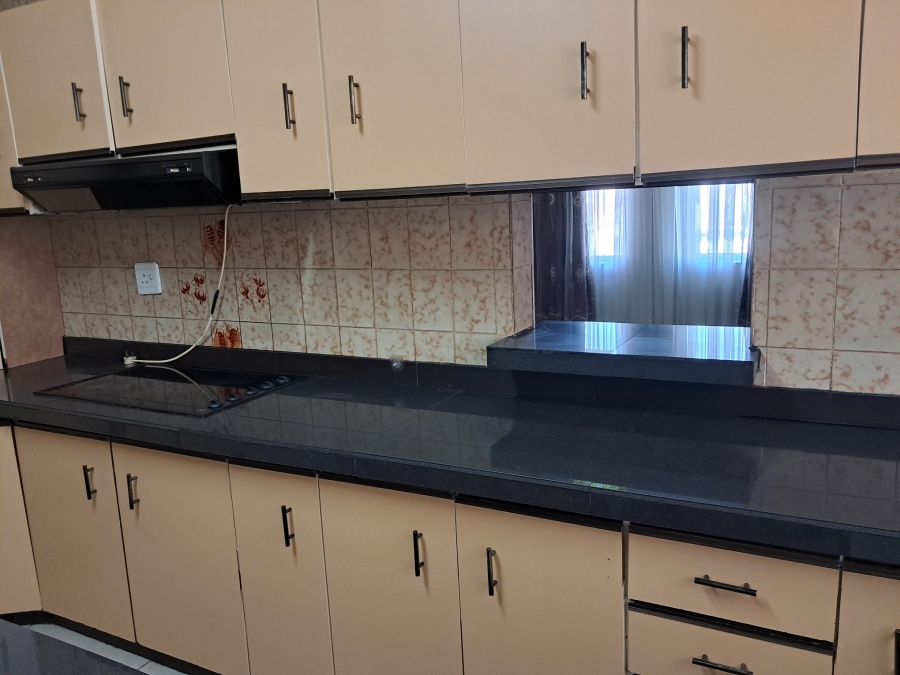 4 Bedroom Property for Sale in Newholme KwaZulu-Natal