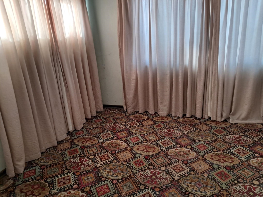4 Bedroom Property for Sale in Newholme KwaZulu-Natal