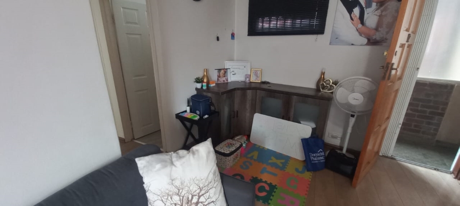 2 Bedroom Property for Sale in Windermere KwaZulu-Natal