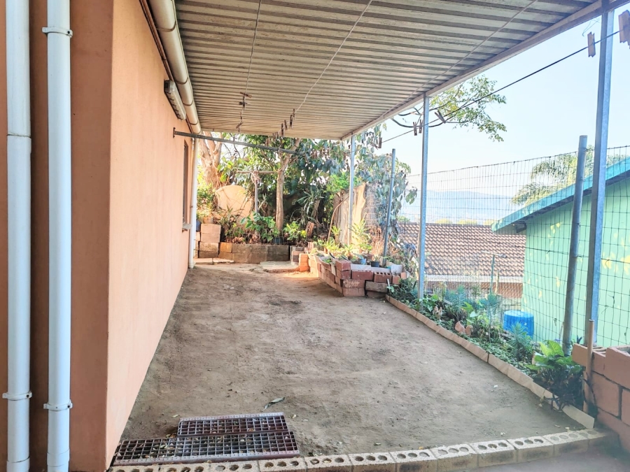 5 Bedroom Property for Sale in Westham KwaZulu-Natal