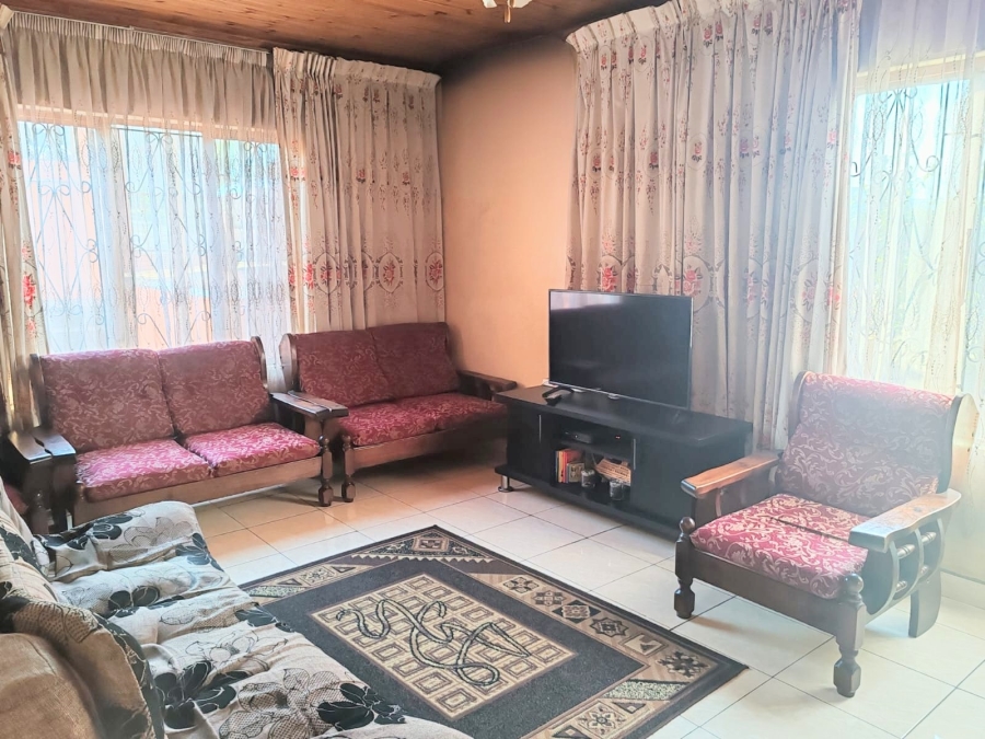 5 Bedroom Property for Sale in Westham KwaZulu-Natal