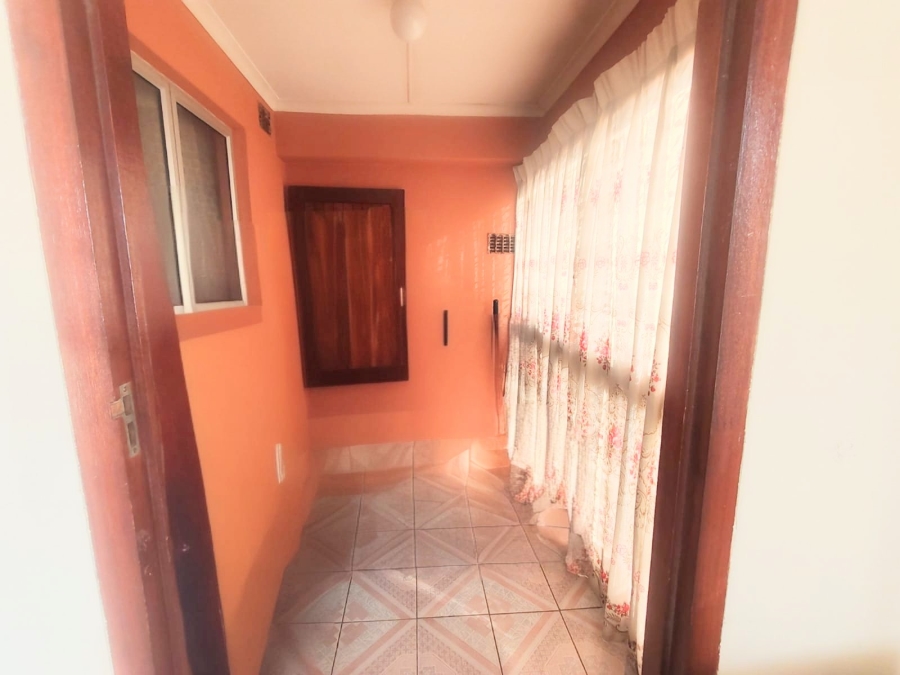 5 Bedroom Property for Sale in Westham KwaZulu-Natal