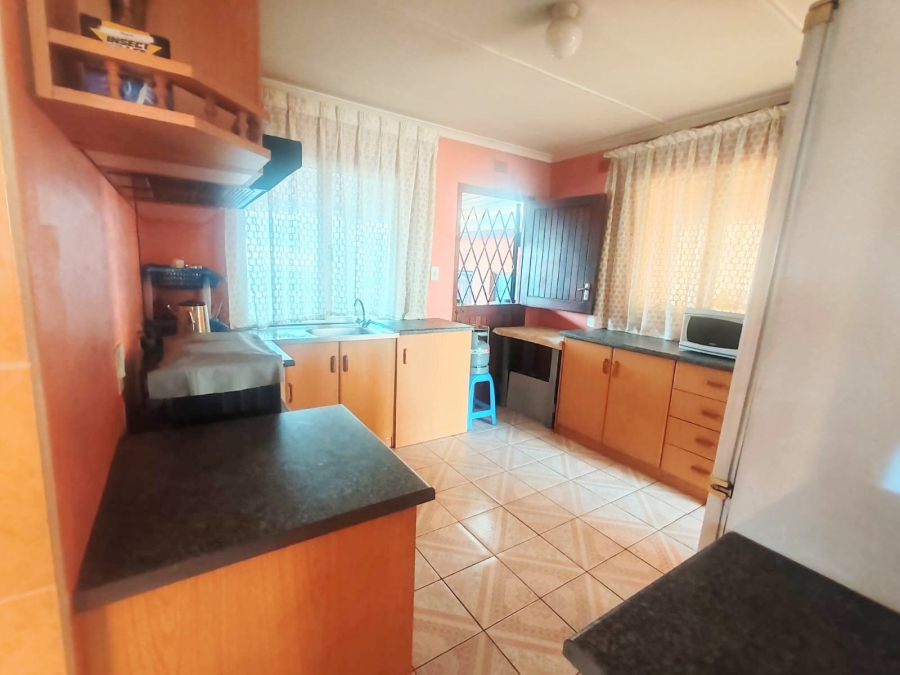 5 Bedroom Property for Sale in Westham KwaZulu-Natal