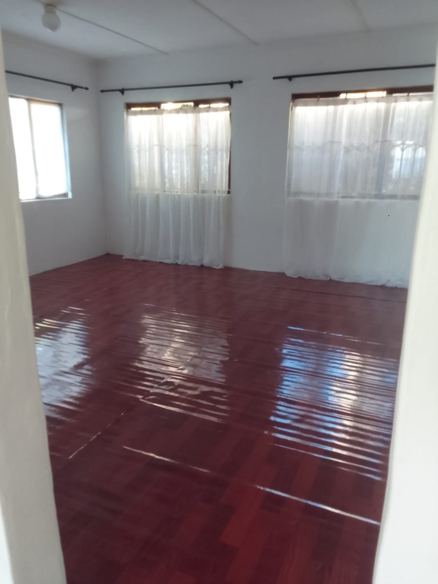 1 Bedroom Property for Sale in Shallcross KwaZulu-Natal