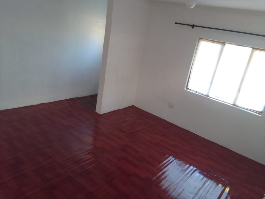 1 Bedroom Property for Sale in Shallcross KwaZulu-Natal