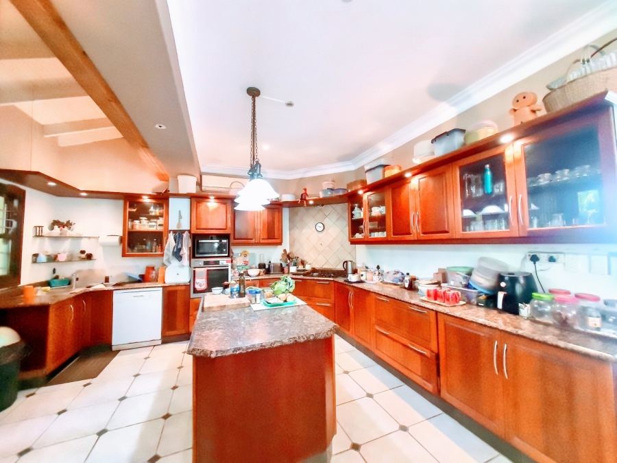 3 Bedroom Property for Sale in Brighton Beach KwaZulu-Natal
