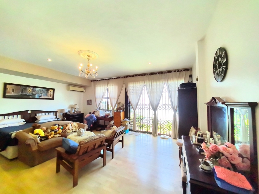 3 Bedroom Property for Sale in Brighton Beach KwaZulu-Natal
