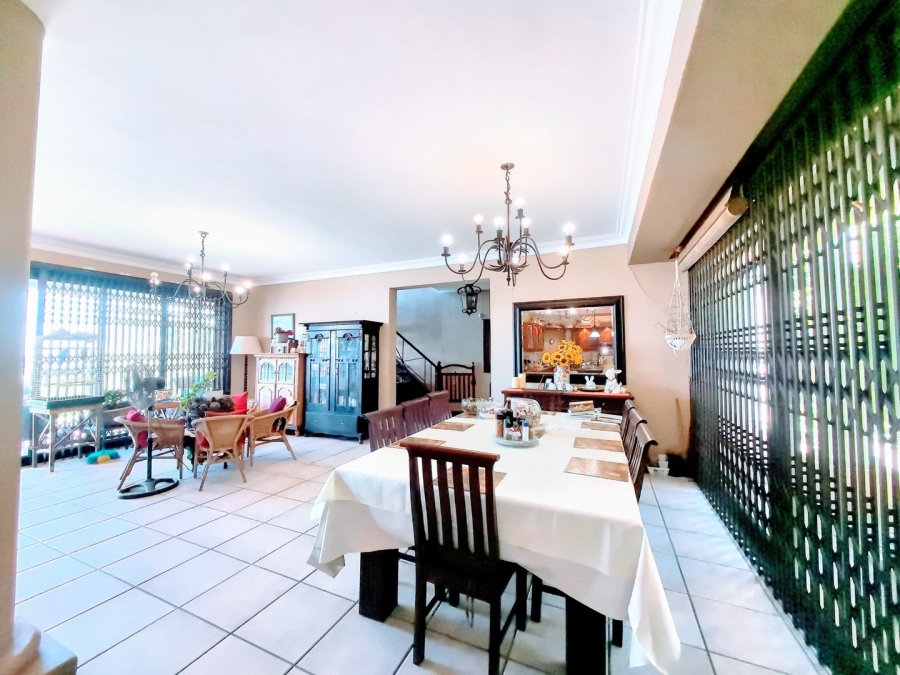 3 Bedroom Property for Sale in Brighton Beach KwaZulu-Natal