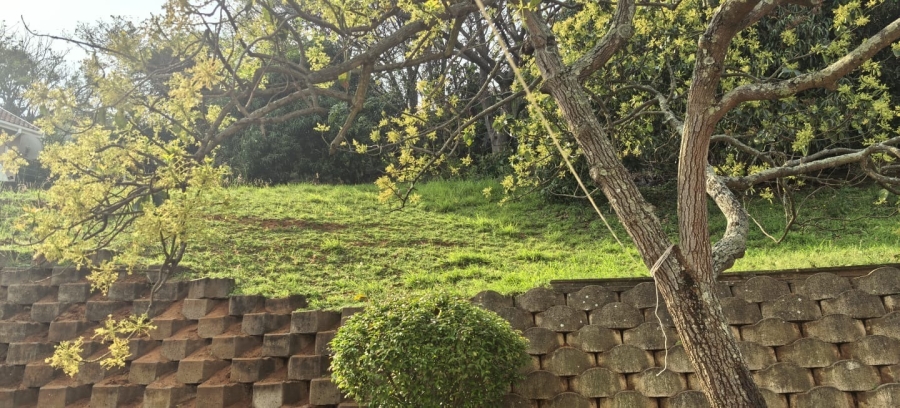 4 Bedroom Property for Sale in Treasure Beach KwaZulu-Natal